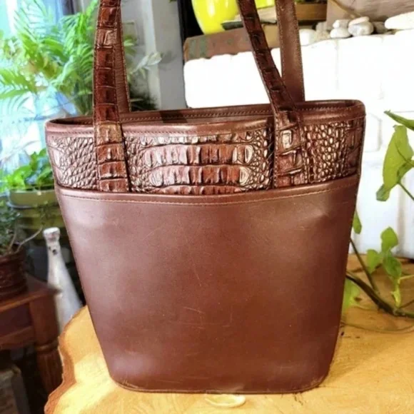 Vintage Brighton Croc Pattern Bucket Bag - Picture 3 of 11